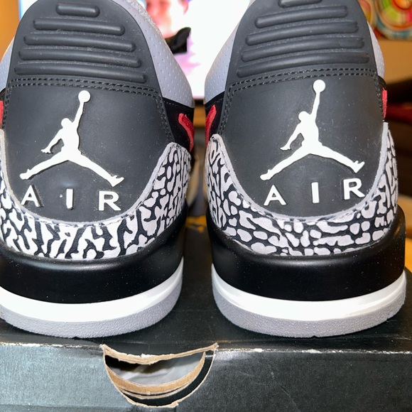 Men’s Nike Air Jordan Legacy 312 Low - Picture 6 of 16